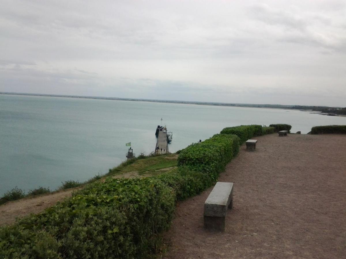 Appartement Rue Georges V - Port De La Houle Cancale Eksteriør bilde