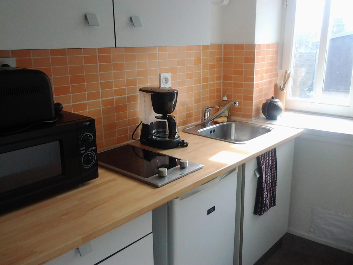 Appartement Rue Georges V - Port De La Houle Cancale Eksteriør bilde