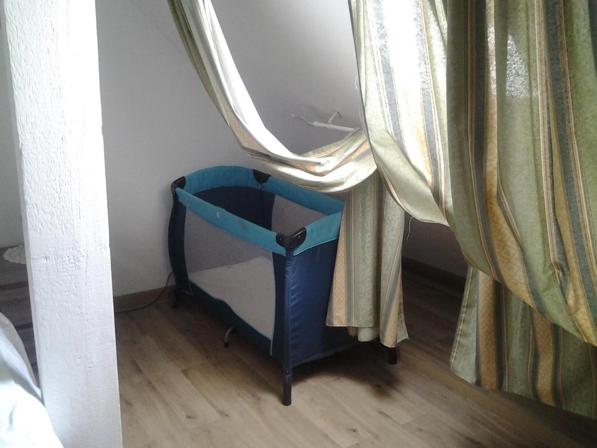 Appartement Rue Georges V - Port De La Houle Cancale Eksteriør bilde